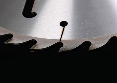 A circular de bambu de aço japonesa do rasgo do grupo do corte do OEM SKS viu a lâmina com limpador 305mm