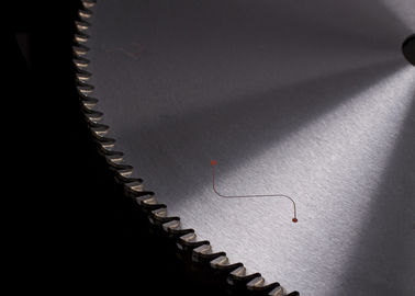 O corte plástico do colofônio de 12 polegadas considerou o cortador do TCT da lâmina com entalhe de Anti-choque